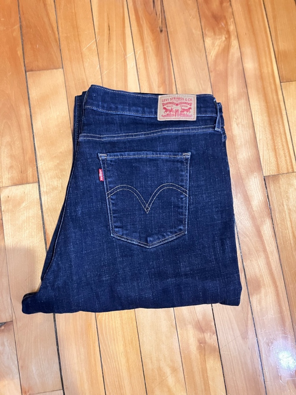 Levi's Dark Blue Women's Skinny Jeans